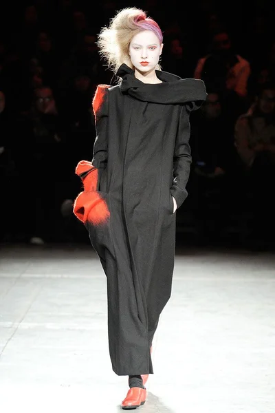Look 26